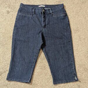 LEE Classic Fit At The Waist, Blue Denim High Rise Jean Capris w Bling; Size 12